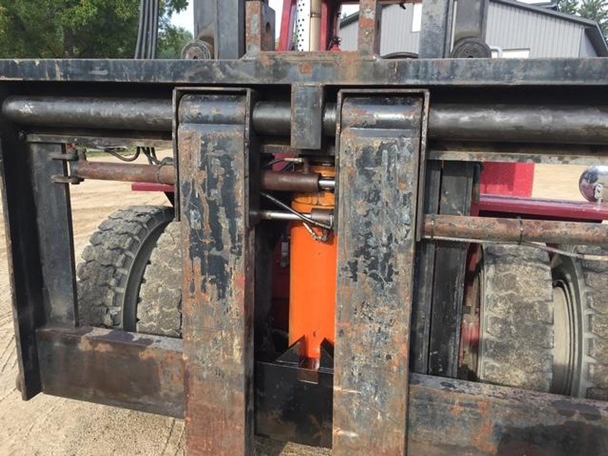 Used Bristal RS80 Forklift – 80,000 lb Capacity 24” Load Center – Diesel Engine – Direct Lift Mast – Fork Positioner – Hydraulic Boom – Low Base Weight