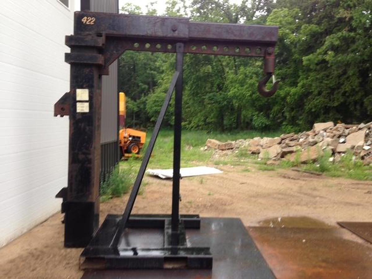 Used Bristal RS80 Forklift – 80,000 lb Capacity 24” Load Center – Cummins Engine – Direct Lift Mast – Hydraulic Boom