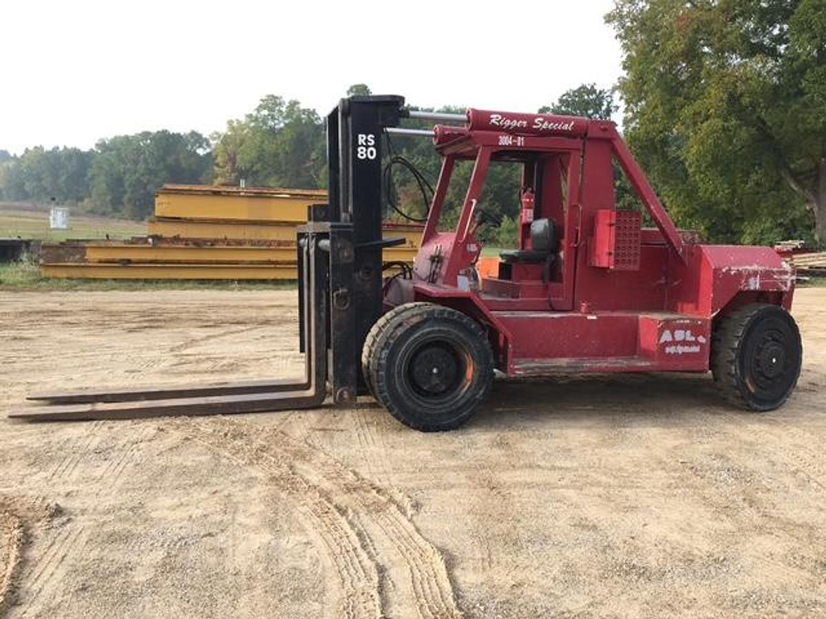 Used Bristal RS80 Forklift – 80,000 lb Capacity 24” Load Center – Diesel Engine – Direct Lift Mast – Fork Positioner – Hydraulic Boom – Low Base Weight