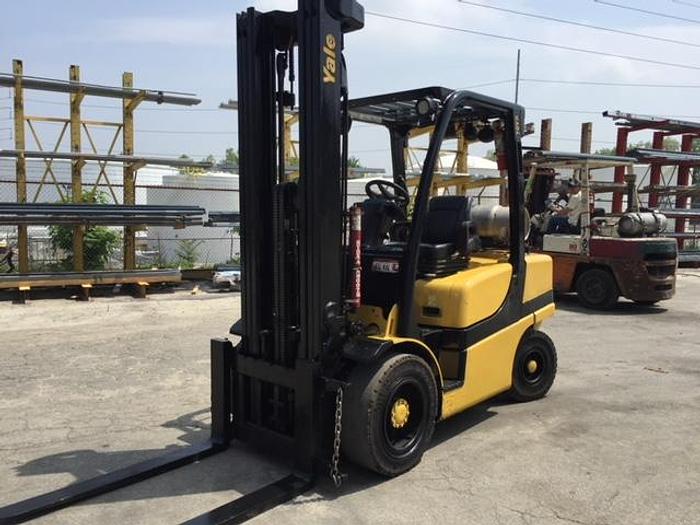 Used 7,000 LB YALE FORKLIFT MDL. GLP070 MFG. 2015 ONLY 3,024 HOURS
