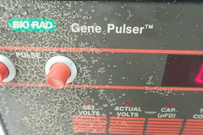 Used Bio-Rad Gene Pulser Electrophoresis Electroporation