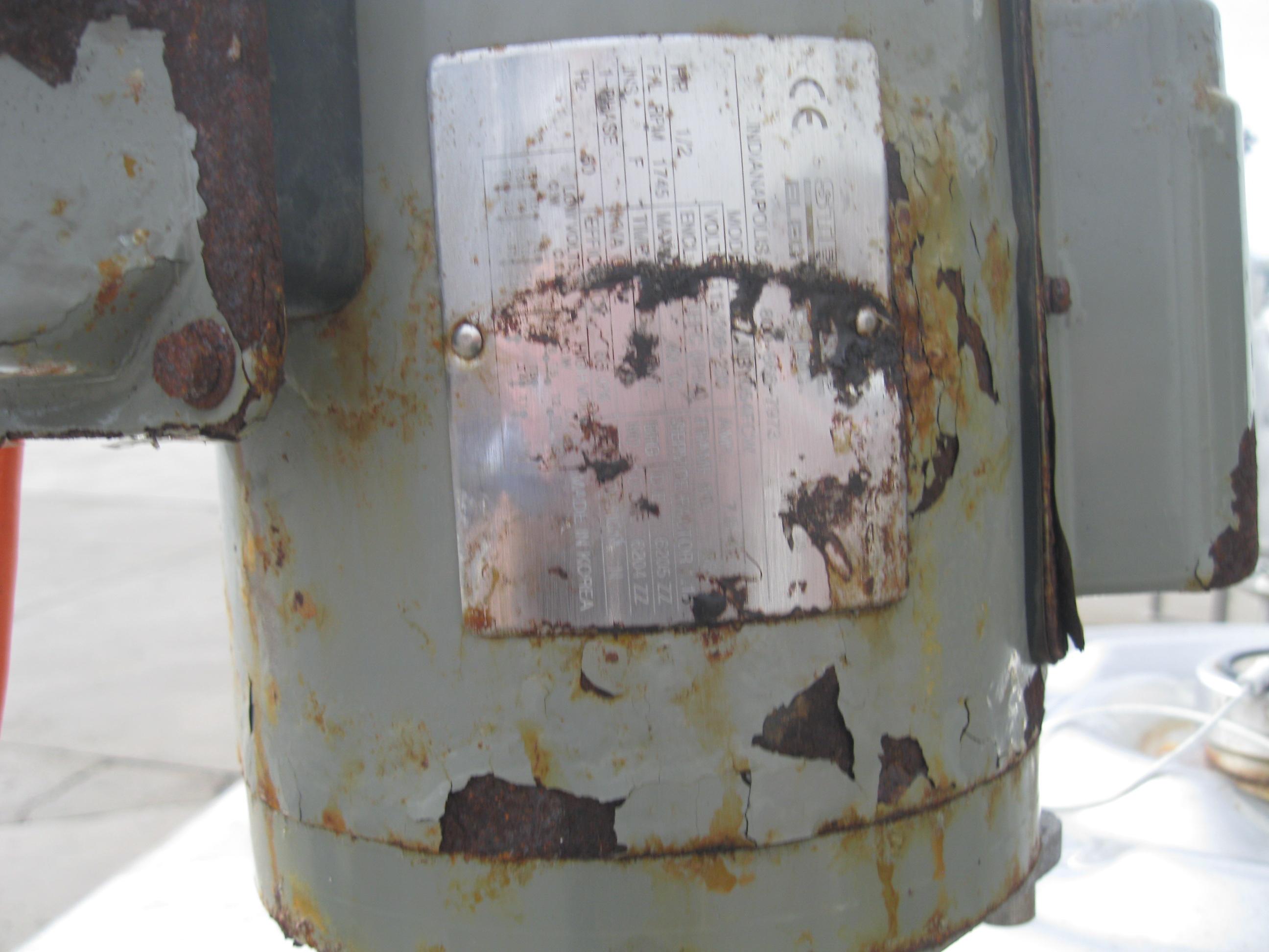 Used 350 GALLON 316 SS TOTE TANK