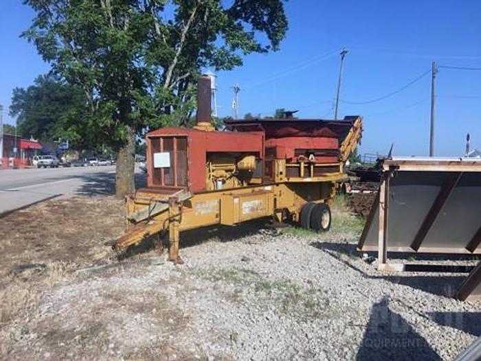 Used 1990 Haybuster IG-10 Tub Grinder