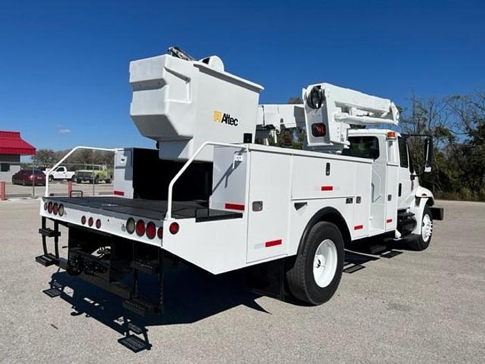 Used Altec TA50-MH 55ft Bucket Boom Truck on 2011 International 4300 Reg Cab Utility Truck - C87725