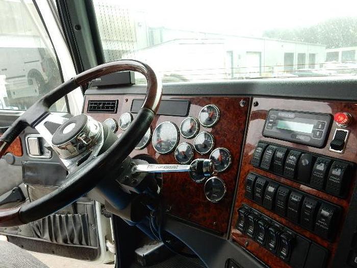 Used 2009 Western Star 4900