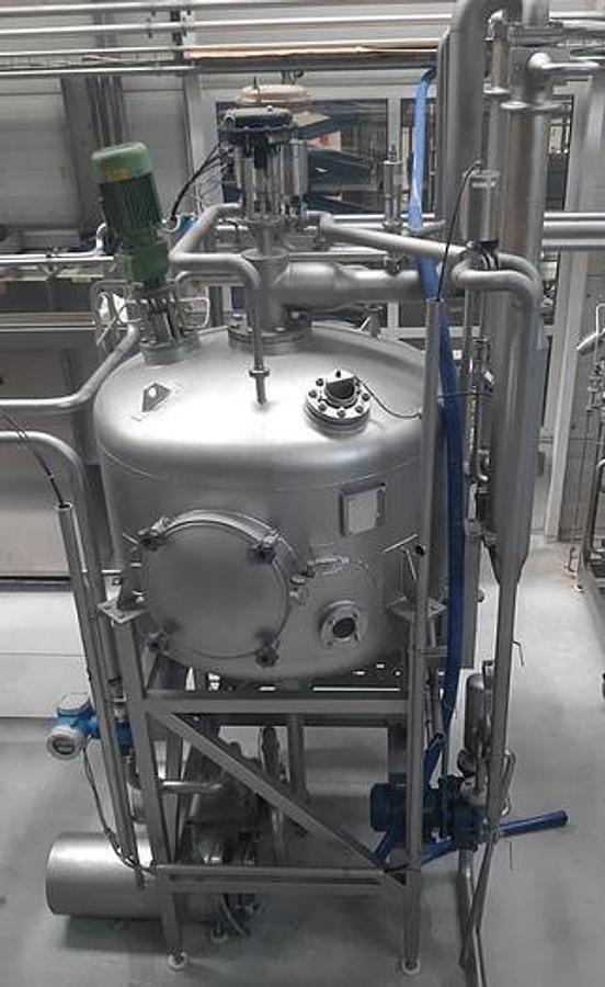 Used 1998 GEA TUBULAR JUICE PASTEURISER DEAERATOR 7700 LPH