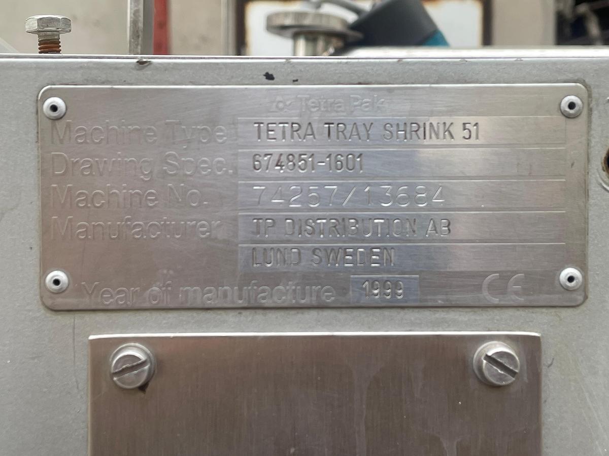 Used 1999 Tetra Pak Packer and Shrink