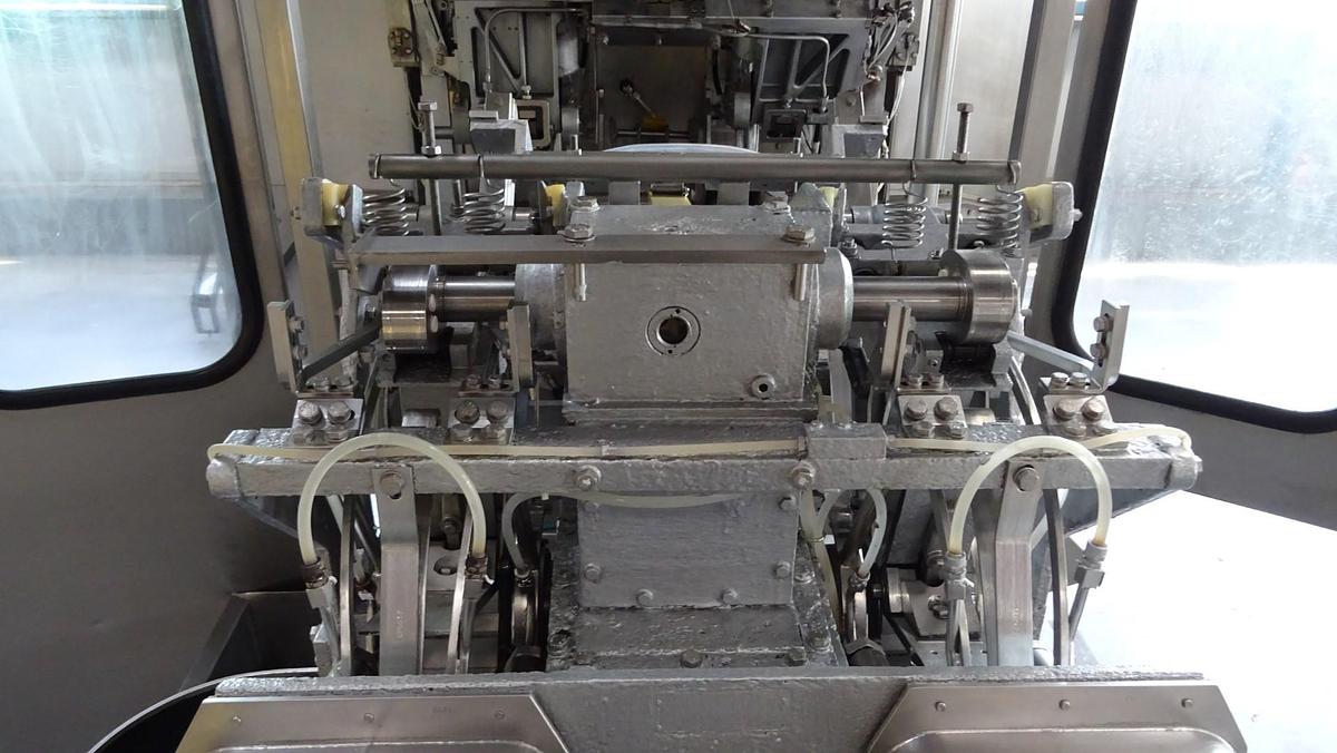 Used TETRA PAK TBA 1000ML SQUARE FILLING LINE FOR SALE