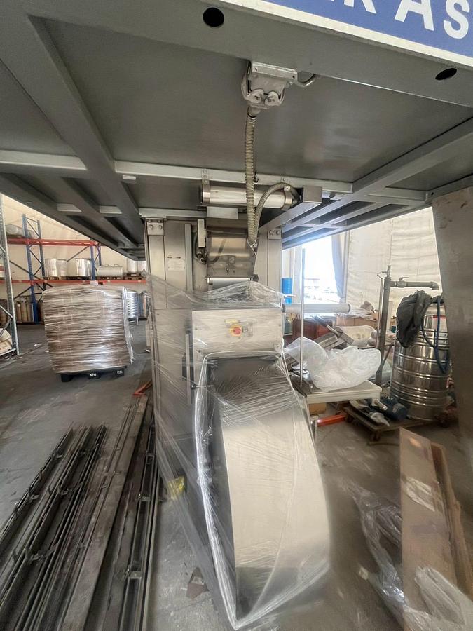 Used USED TETRA PAK TBA 19 250ML BASE 20v FILLING LINE