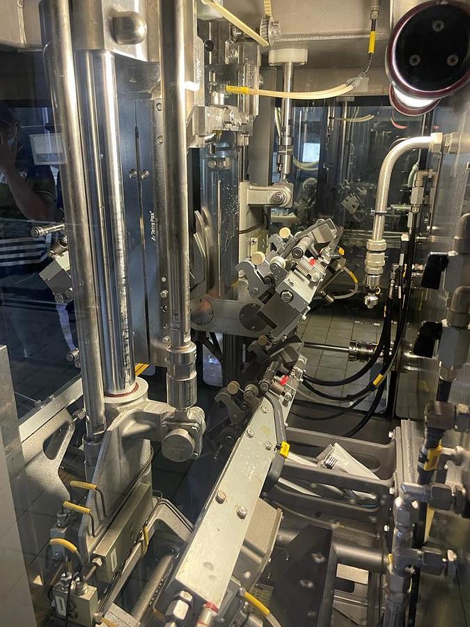 Used TETRA PAK A3 COMPACT FLEX 250ML AND 200ML PRISMA FILLING LINE