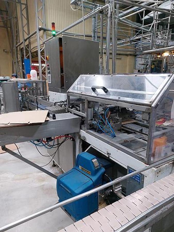 Used 1993 TETRA PAK TBA 9 200ML SLIM FILLING LINE