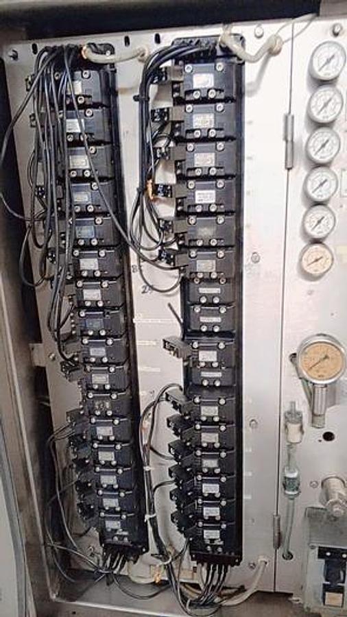 Used 2003 TETRA PAK TBA 19 250ML SLIM FILLING LINE