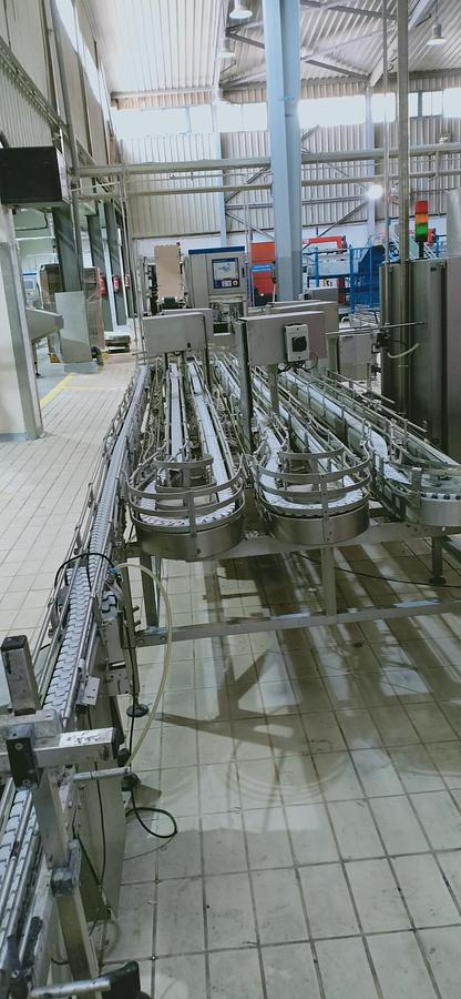 Used USED TETRA PAK TBA 8 1500ML SLIM COMPLETE FILLING LINE FOR SALE YEAR 1999