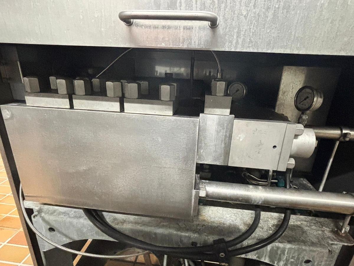 Used Refurbished Tetra Pak® Tetra Therm Aseptic VTIS UHT/ESL Processing System 2000 LPh