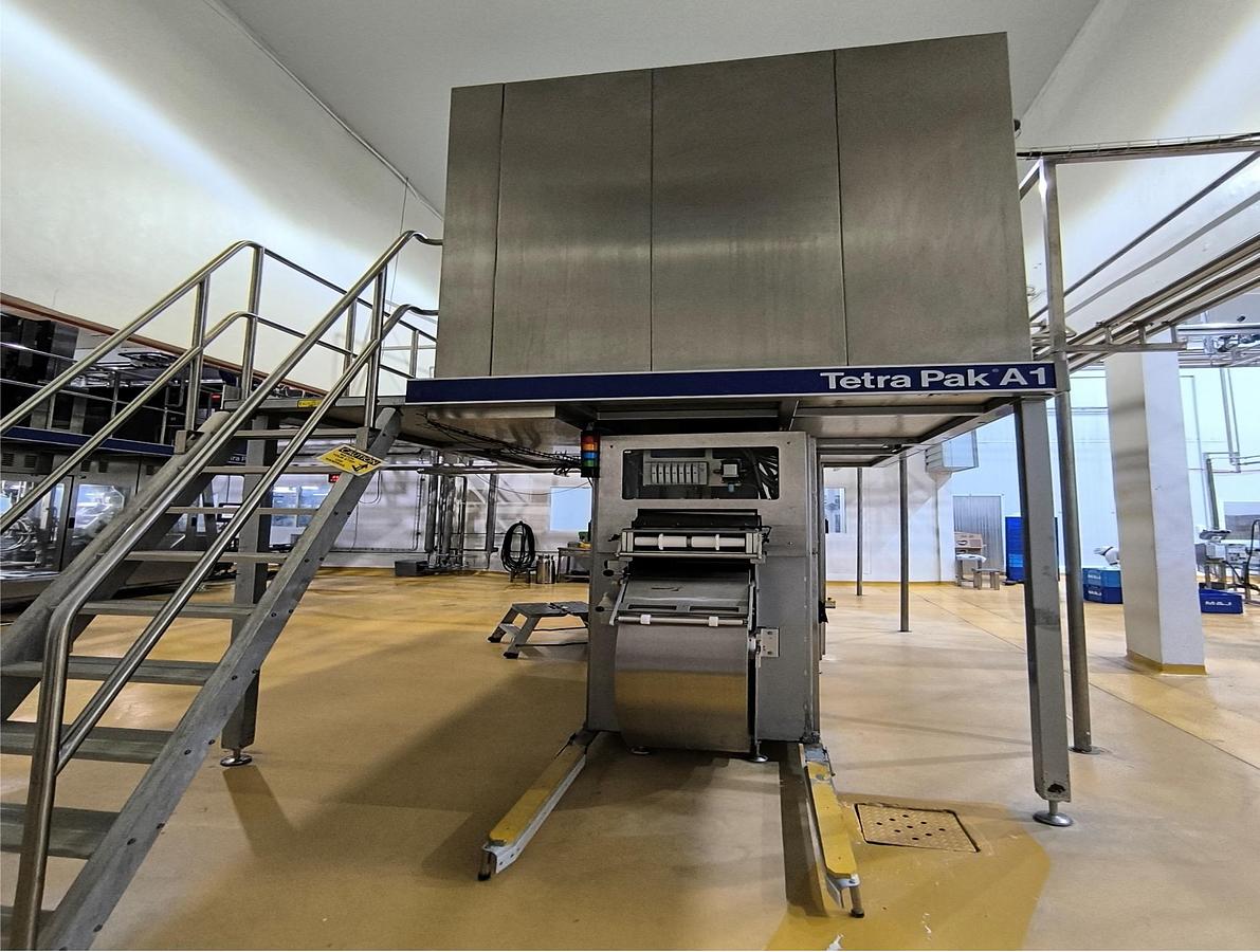 Used TETRA PAK A1 TWA 180ml ULTRA WEDGE FILLING LINE FOR SALE