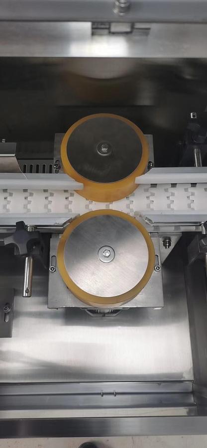 Brand New Straw Applicator 9000 Packs Per Hour