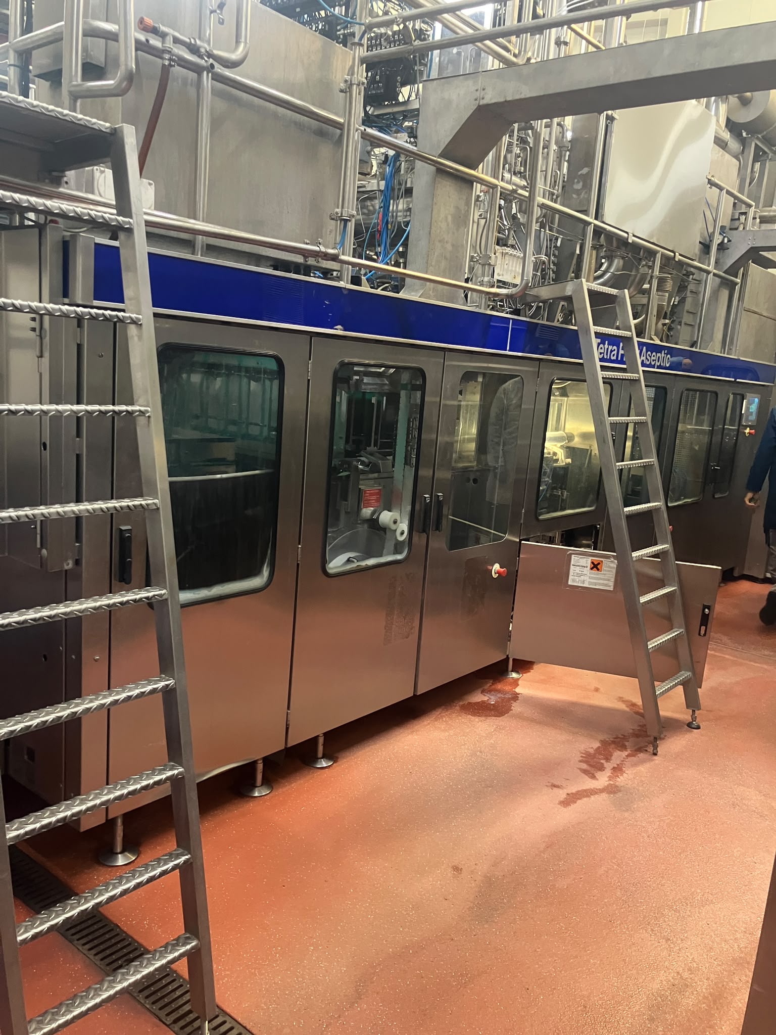 Used 2002 Tetra Pak Aseptic PET