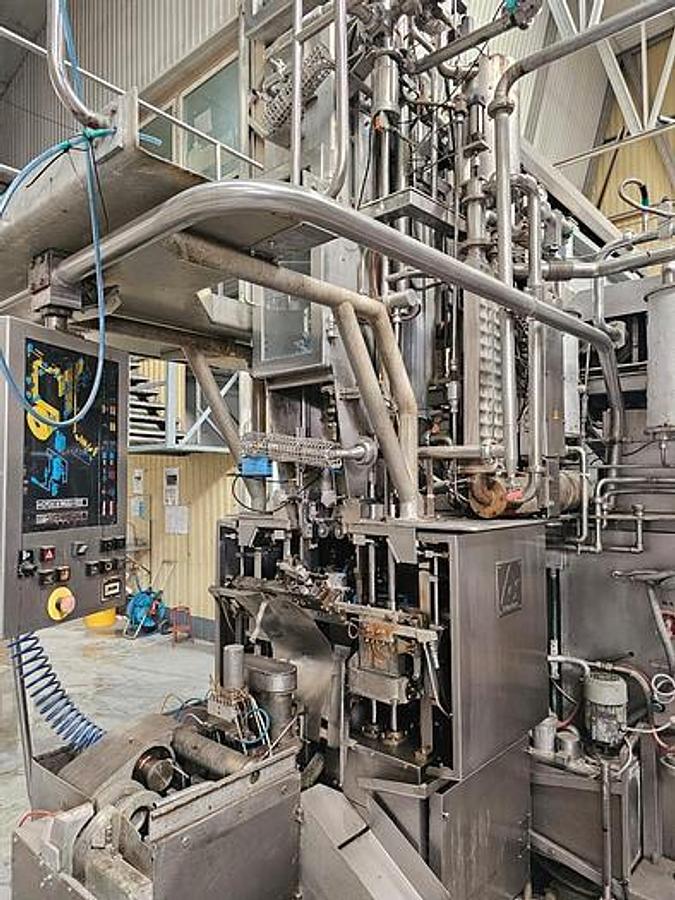 Used 1993 TETRA PAK TBA 9 200ML SLIM FILLING LINE