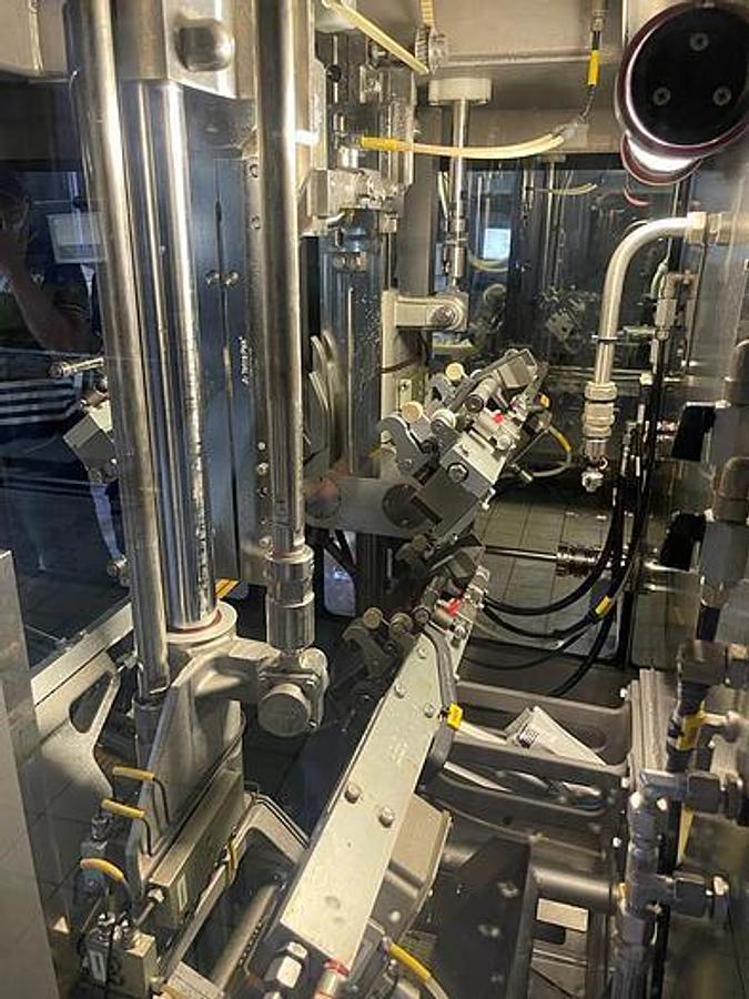 Used 2016 TETRA PAK A3 COMPACT FLEX 250ML AND 200ML PRISMA FILLING LINE