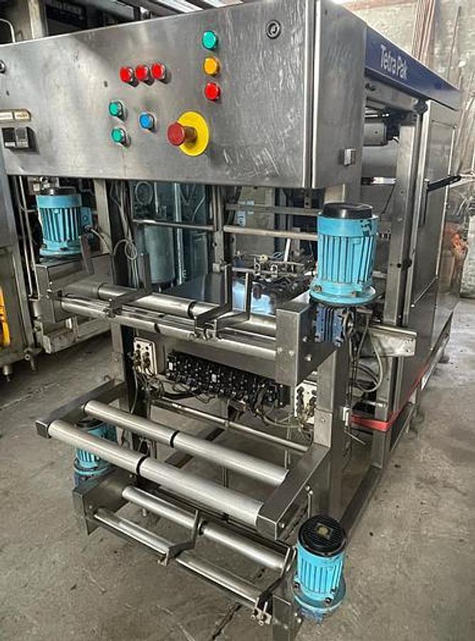 Used 2001 REFURBISHED TETRA PAK MULTI SHRINK 65