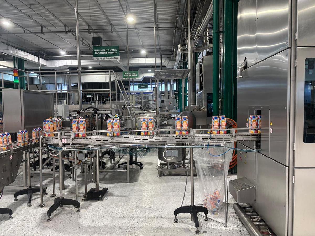 Used 2016 TETRA REX ASEPTIC FILLING AND CAPPING COMPLETE LINE (GABLE TOP FILLING AND CAPPING)