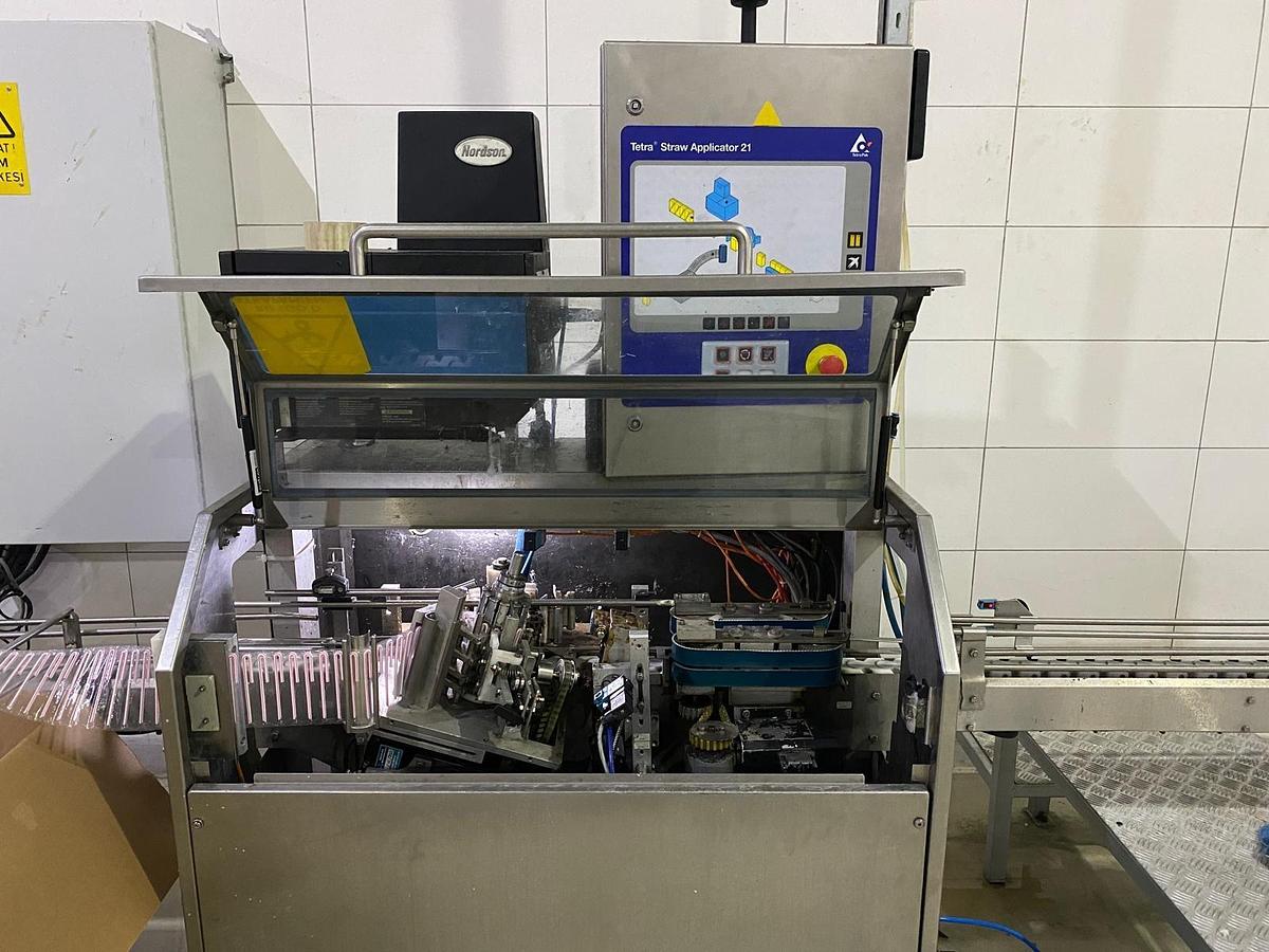 Used USED TETRA PAK TBA 19 200ML SLIM 20V COMPLETE FILLING LINE FOR SALE YEAR 2006
