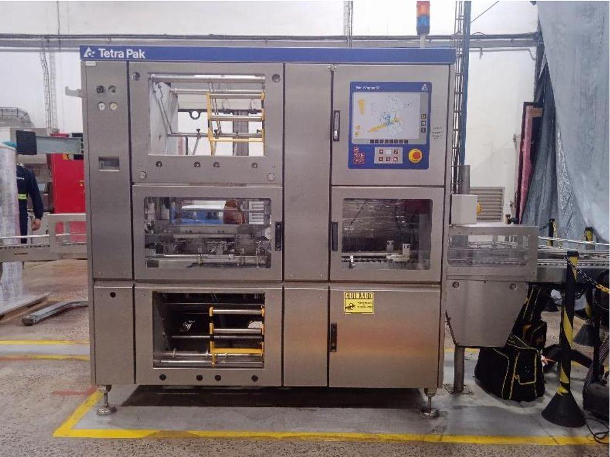 Used USED TETRA PAK A3 FLEX 200ML SLIM COMPLETE FILLING LINE FOR SALE VERSION 150V YEAR 2008