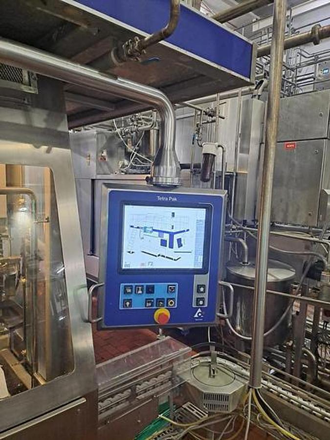 Used 2003 TETRA PAK TB 19 250ML BASE 20V FILLING LINE