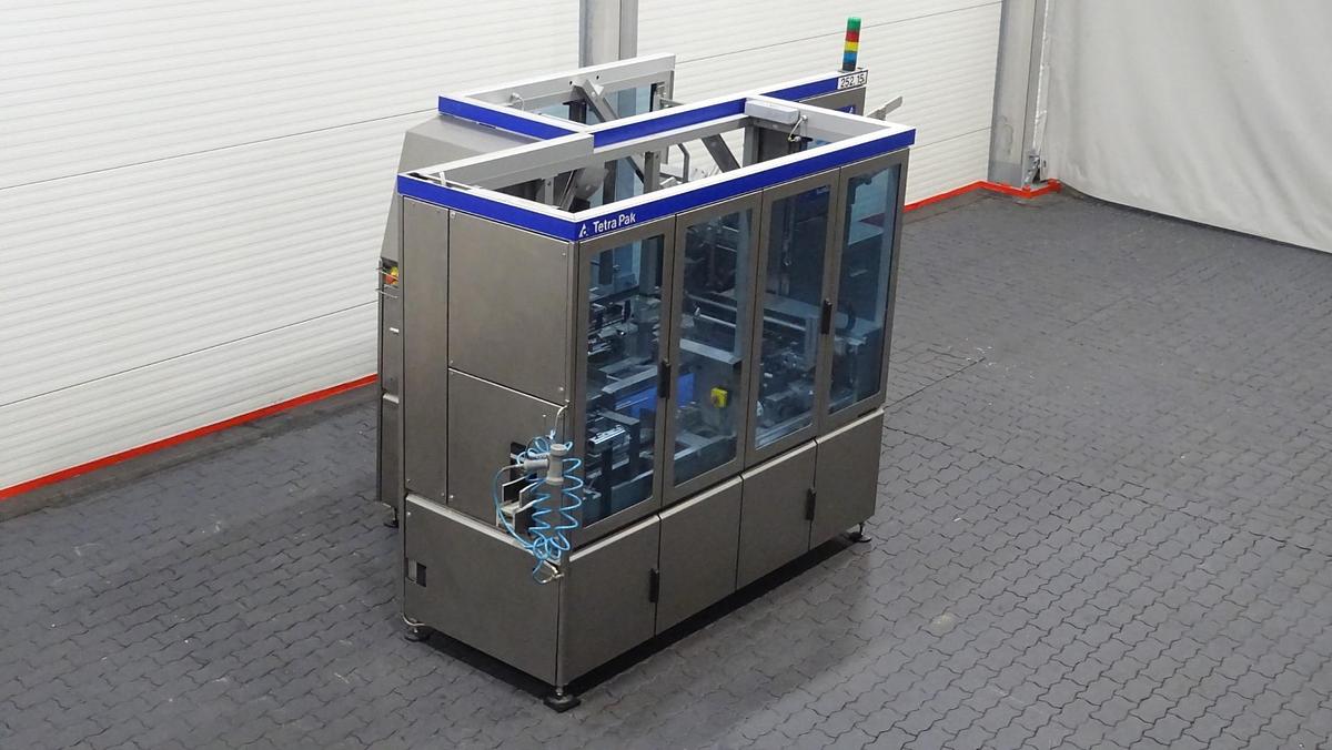 Used TETRA PAK TBA 1000ML SQUARE FILLING LINE FOR SALE