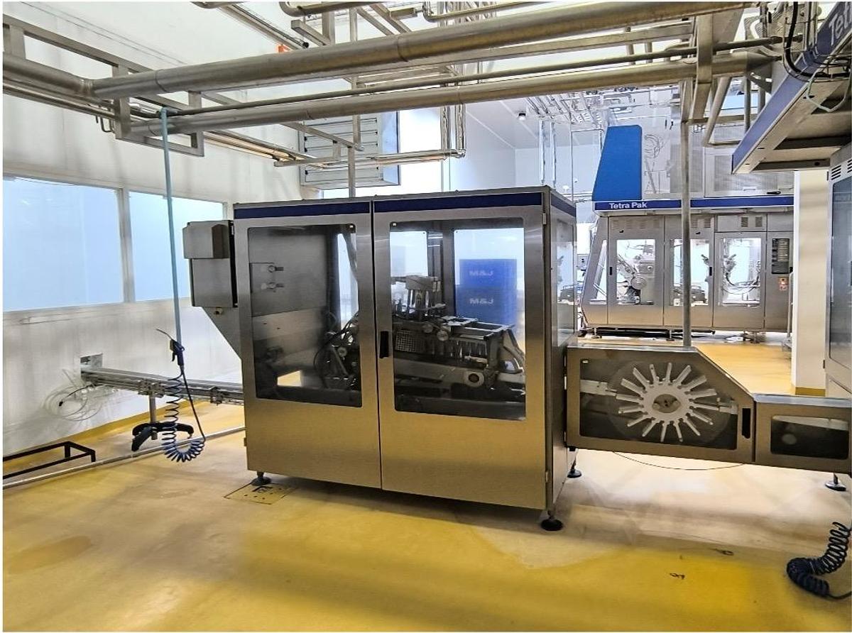Used TETRA PAK A1 TWA 180ml ULTRA WEDGE FILLING LINE FOR SALE