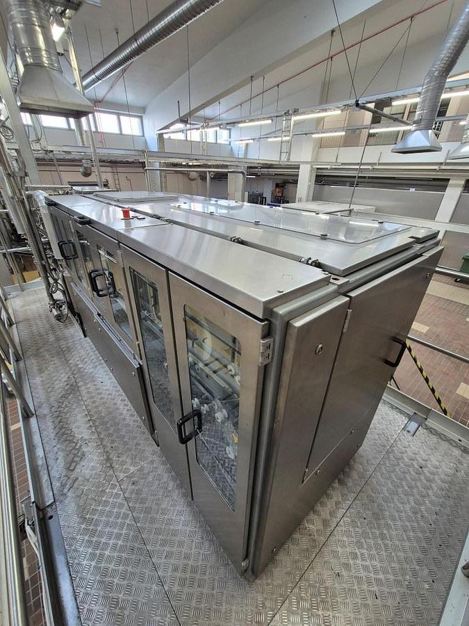 Used 1999 Tetra Pak TBA 19 250ml Prisma Filling Line
