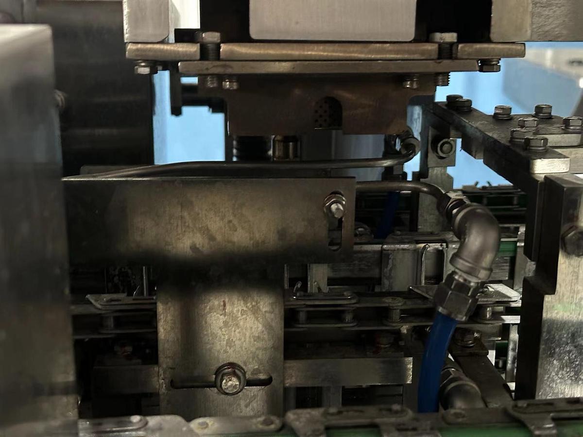 BRAND NEW GABLE TOP FILLING LINE FOR SALE YEAR 2023