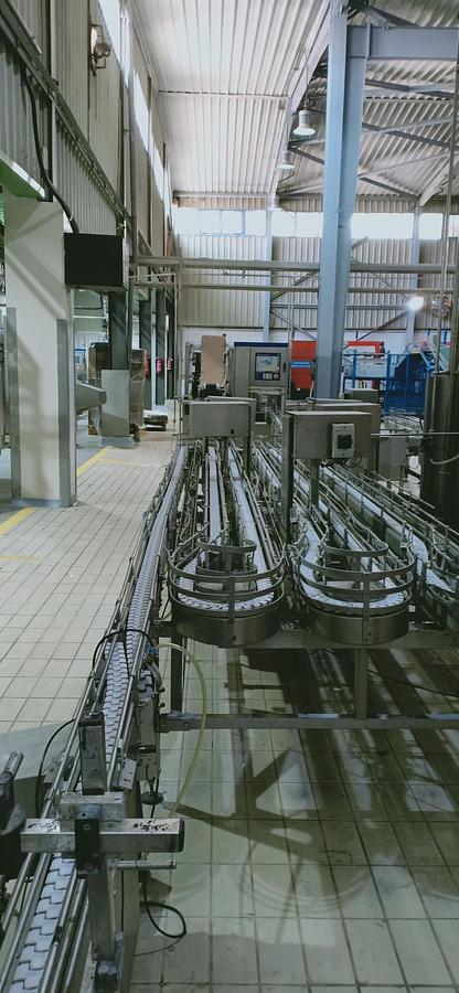 Used USED TETRA PAK TBA 8 1500ML SLIM COMPLETE FILLING LINE FOR SALE YEAR 1999