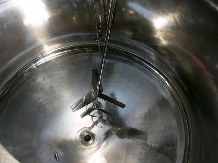 Used Feldmeier 4500 Liter 316L SS Jacketed Reactor w/ Agitator 30 PSI FV &100 PSI