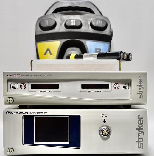 Used Stryker IDEAL EYES HD Flexible Control Unit 268-000-100, Console, with iSwitch Foot Control Unit, Foot Pedal, Battery Pack and Accessroies