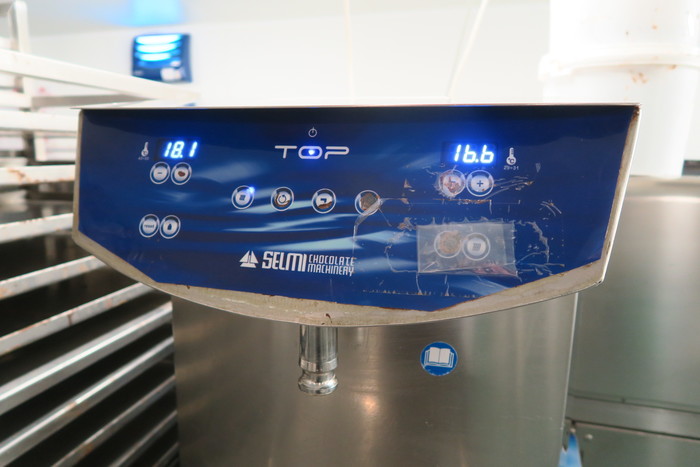 Used Selmi TOP chocolate temperer