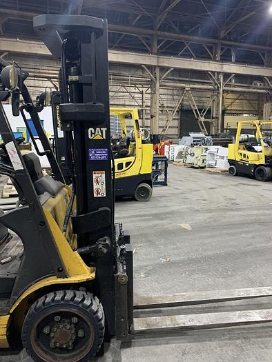 Used CATERPILLAR 6000 POUND MODEL C-6000 SOLID TIRE PNEUMATIC (FRONT) TIRES WITH SIDE SHIFT