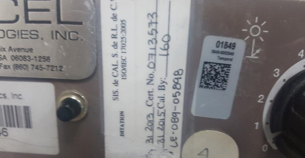 Used Nikon MM-40 Measurement Microscope