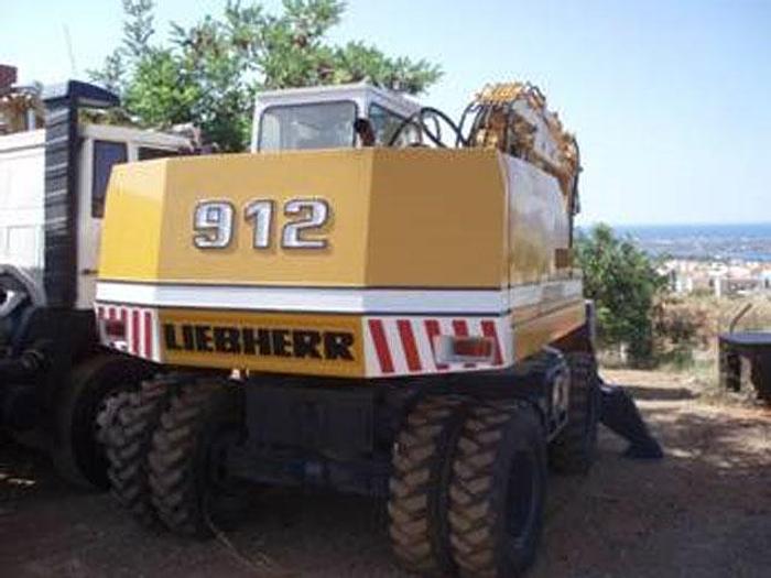 Used 0 Liebherr 912 Excavator