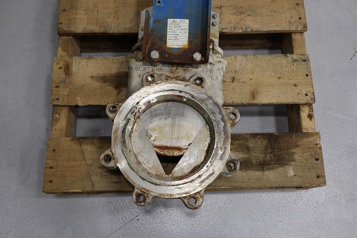 Used Orbinox 8" Air Operated V-Port Knife Gate Valve #44038