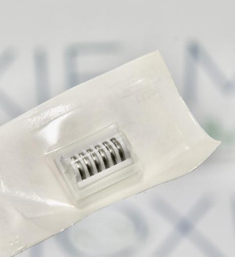 ETHICON LT100, 36 LIGACLIP EXTRA LIGATING CLIP CARTRIDGES, 6 TITANIUM CLIPS/CARTRIDGE, SMALL