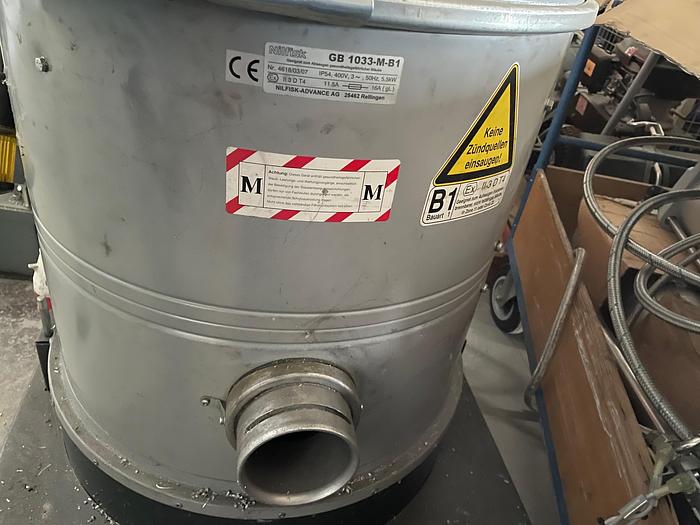 Gebraucht Industriesauger NILFISK GB 1033