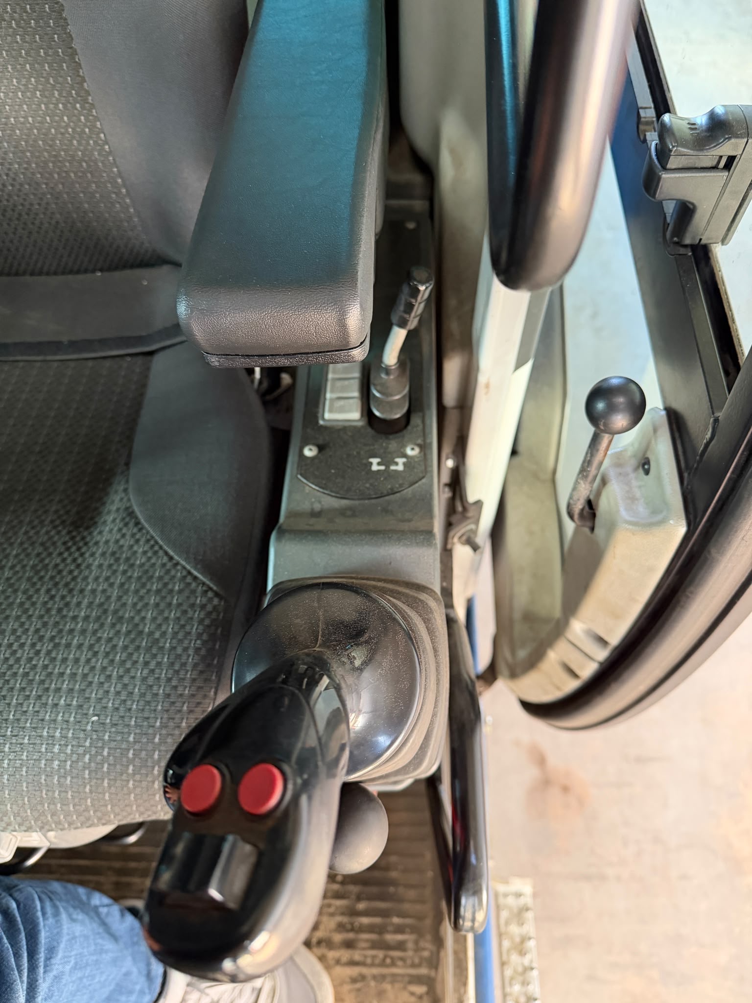 Used 2022 Sennebogen 830E