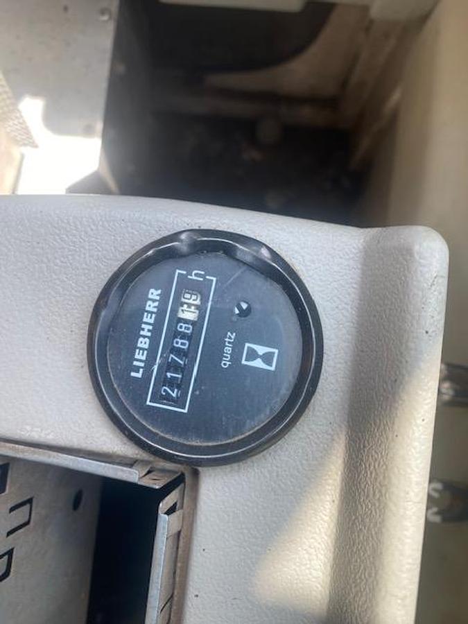 Used 2011 Liebherr A934C