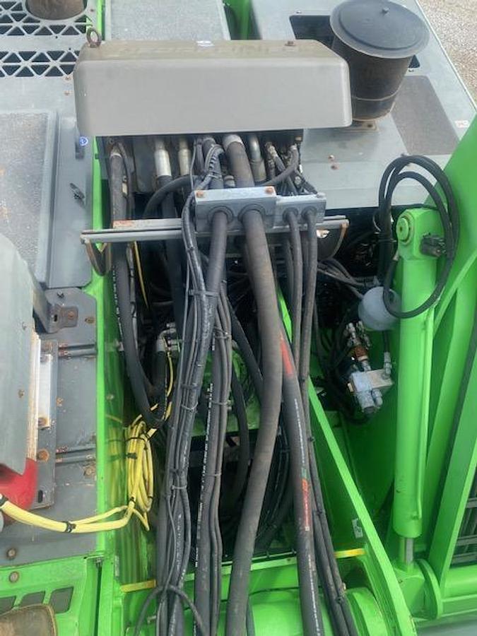 Used 825D sennebogen