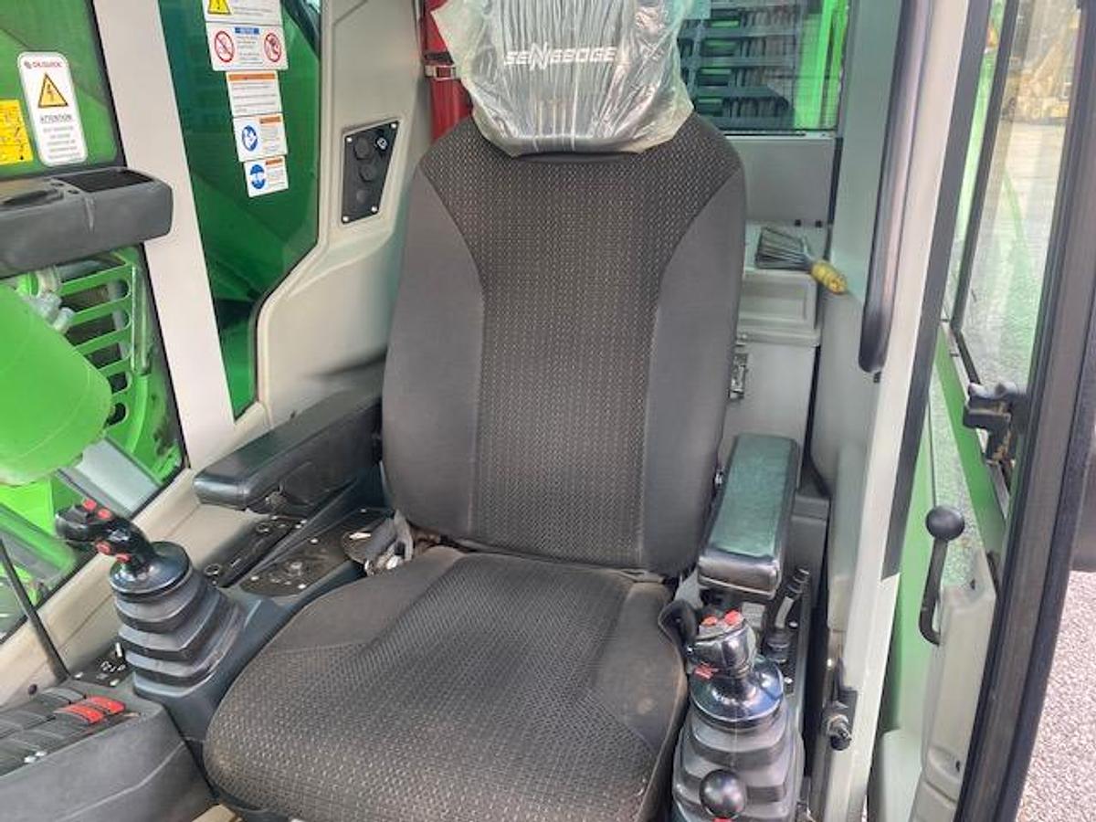 Used 2022 Sennebogen 825E