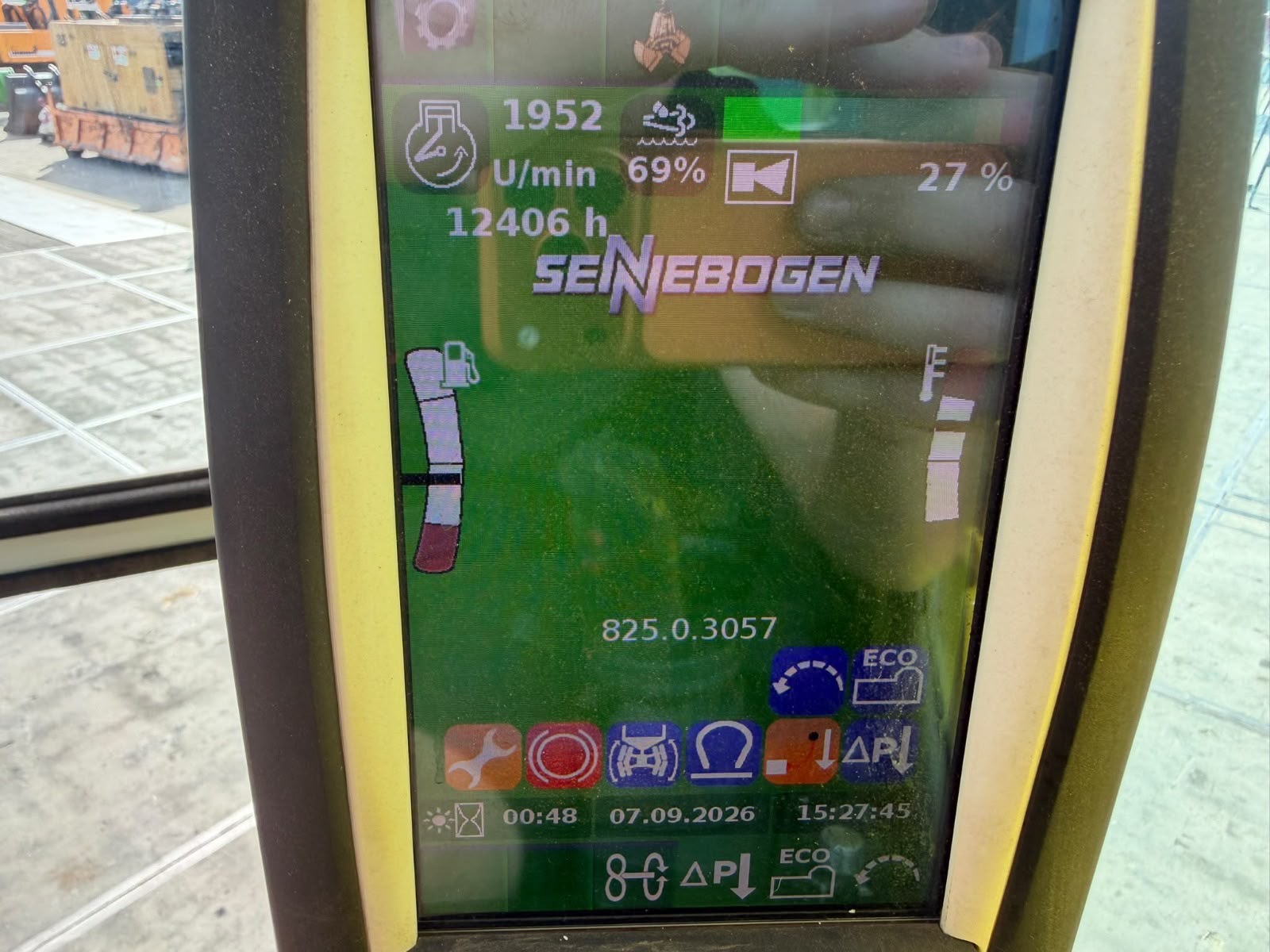 Used 2017 Sennebogen 825E