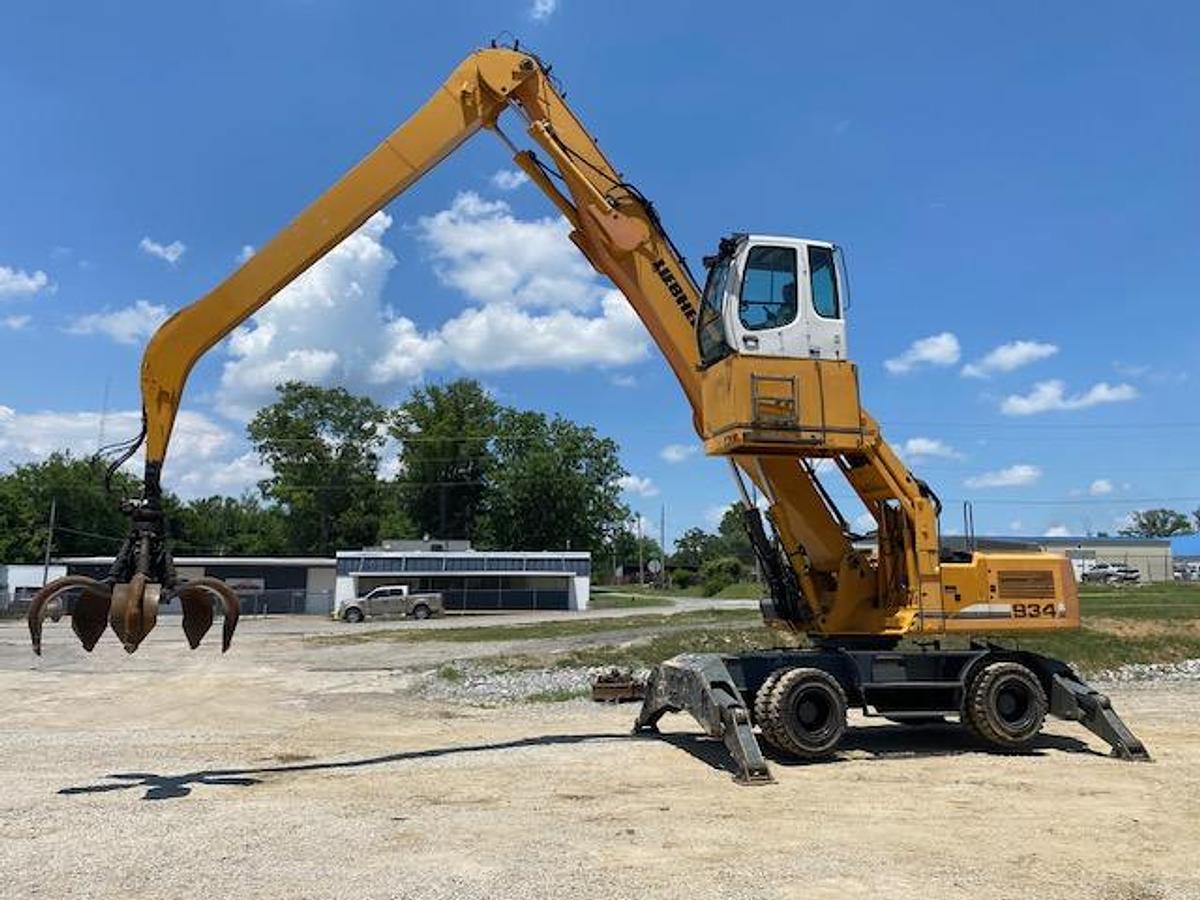 Used 2011 Liebherr A934C