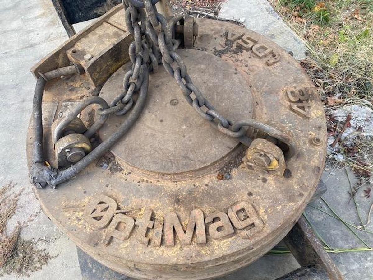 Used 2022 Sennebogen 825E