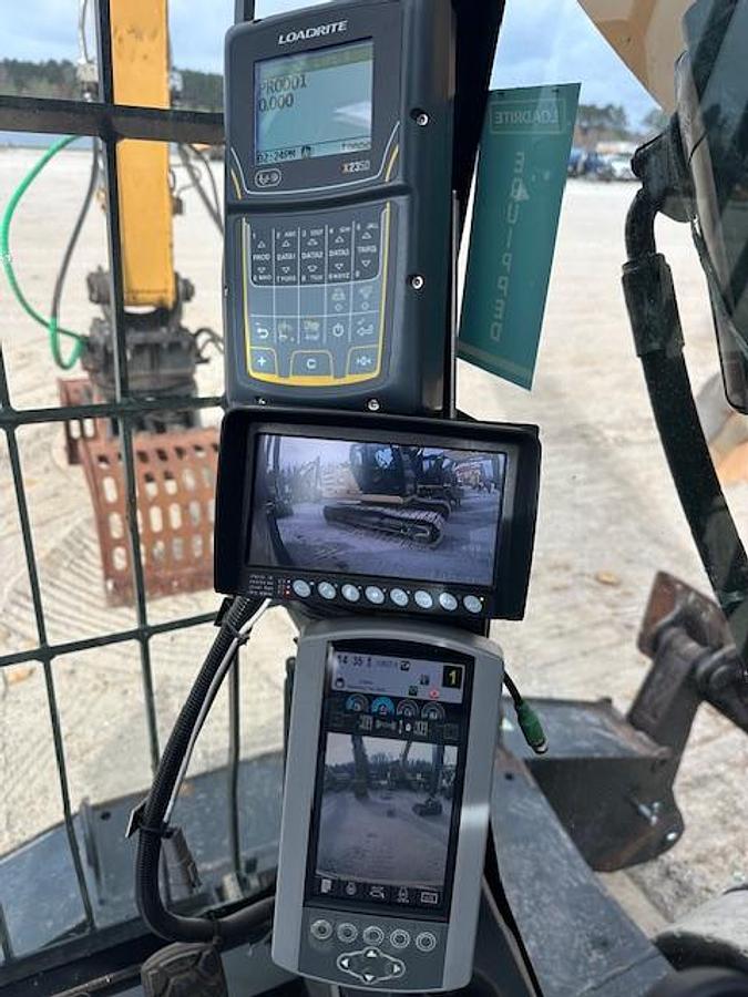 Used 2016 Caterpillar MH3022